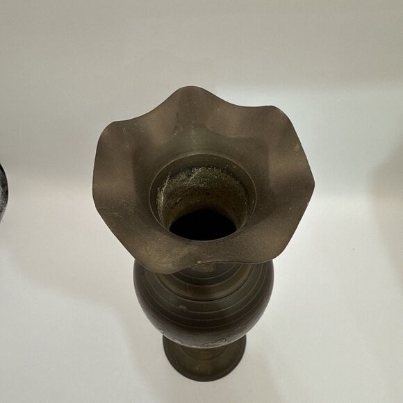 Antique Engraved Solid Brass Vase Made In India - Picture 3 of 5